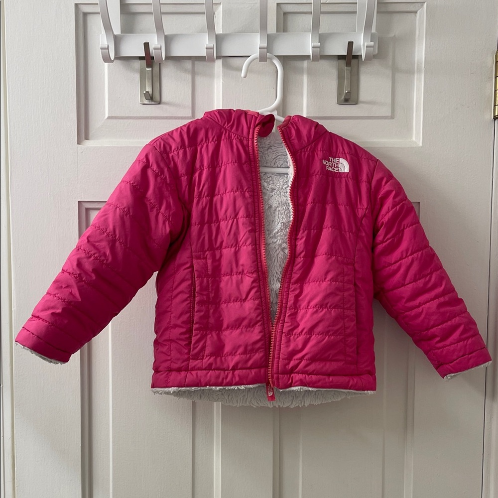 The North Face girls toddler Fuchsia reversible Puffer Jacket
